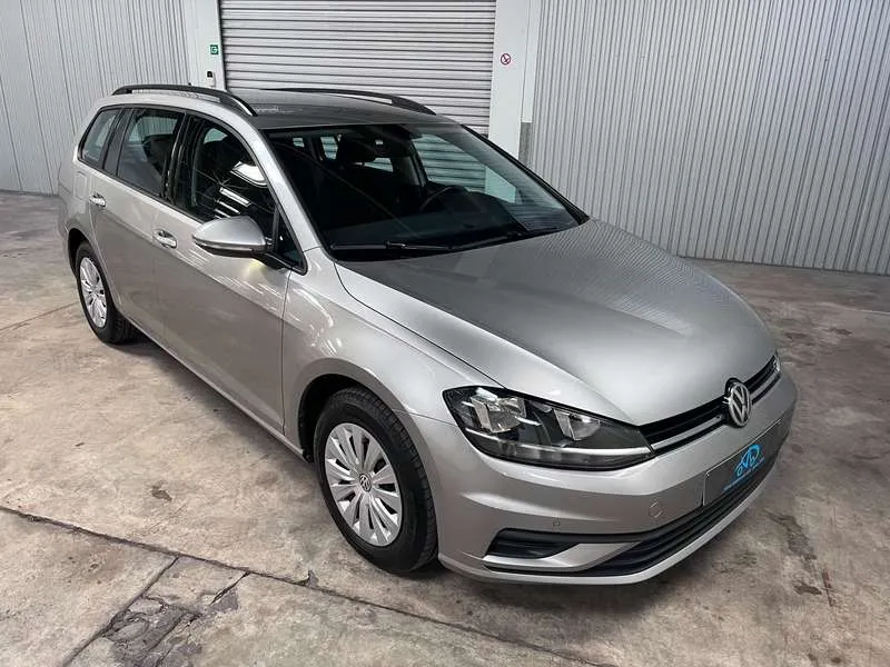 Volkswagen Golf Variant 1.0 TSI BMT Trendline Image 4