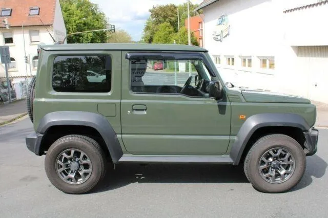 SUZUKI Jimny 1.5 5MT Top Image 3