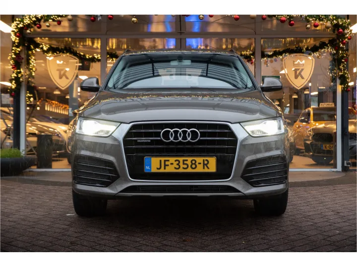 Audi Q3 2.0 TFSI quattro S Line Sport  Image 2