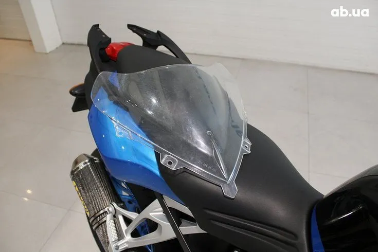 BMW K Image 4